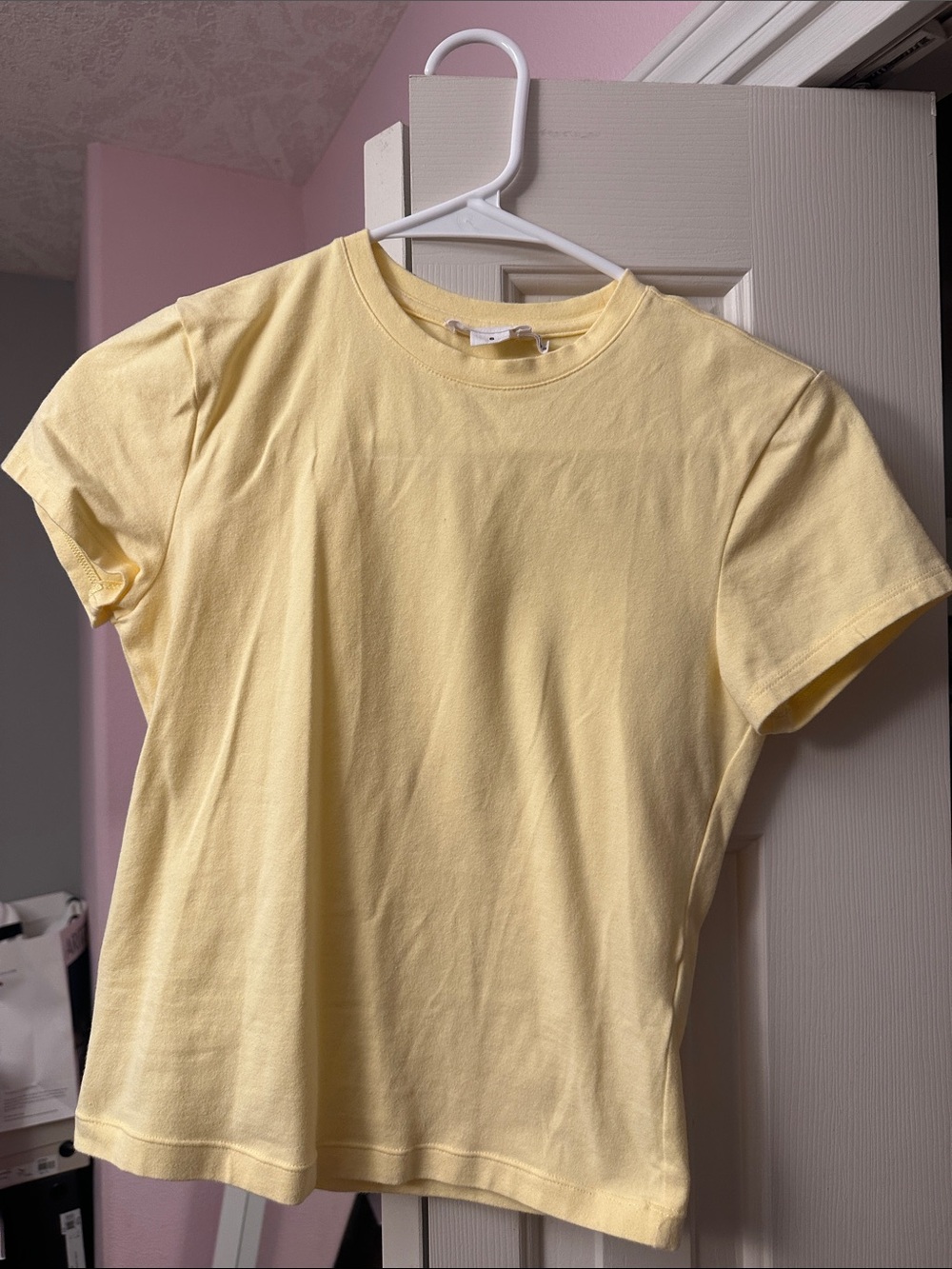Good American size small 94% cotton baby tee